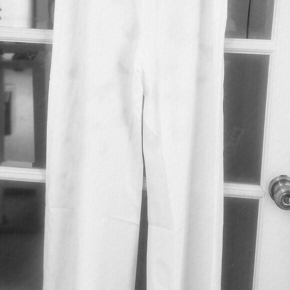 White Butterfly Print Jumpsuit – Size S (Fits Like XS) – Wide Leg, Button Straps - Picture 5 of 8